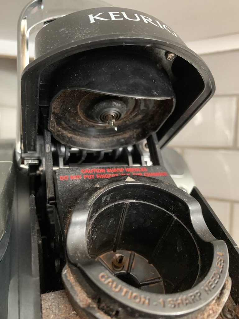 How To Clean A Keurig Coffee Maker The Best Way [All Models]